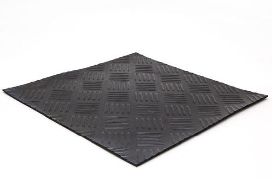 Εικόνα της NewPlan Δάπεδο Καουτσούκ 9005 3mm Checker Λαμαρίνα 1,5μέτρο  (τετραγωνικό)